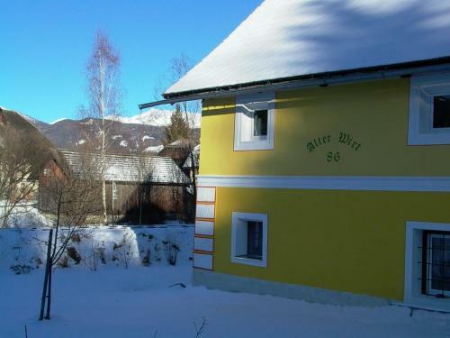 Alter Wirt First Floor Apartment