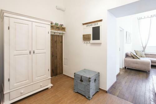 Vintage Apartments Sch�nbrunn
