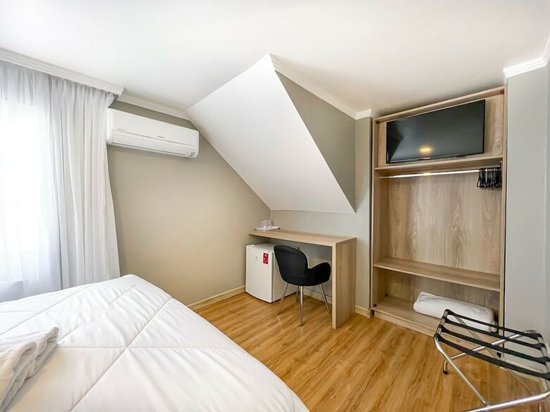 Hostal Pousada Viena