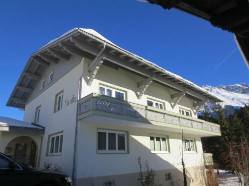 Bed & Breakfast Pension Churlis