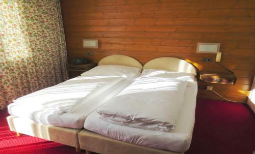 Bed & Breakfast Pension Churlis
