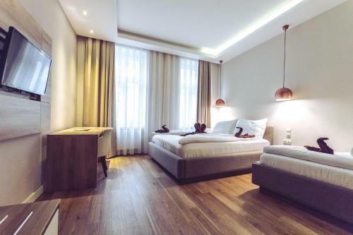 Aurellia Apartments