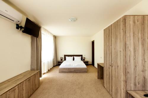 Hostal Cherry Villa