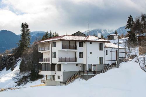 Guest House Panorama