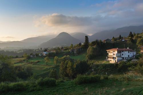 Guest House Panorama