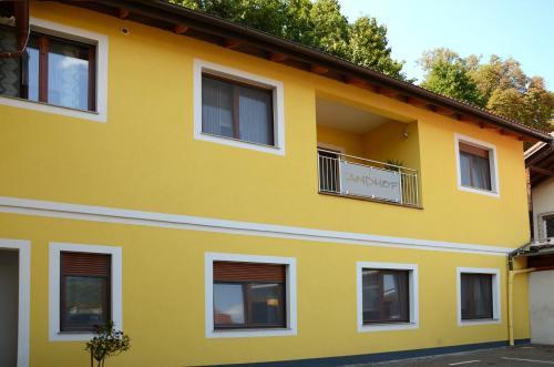 Hostal Pension Sandhof
