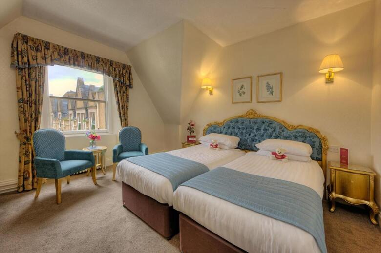 Newton Hotel