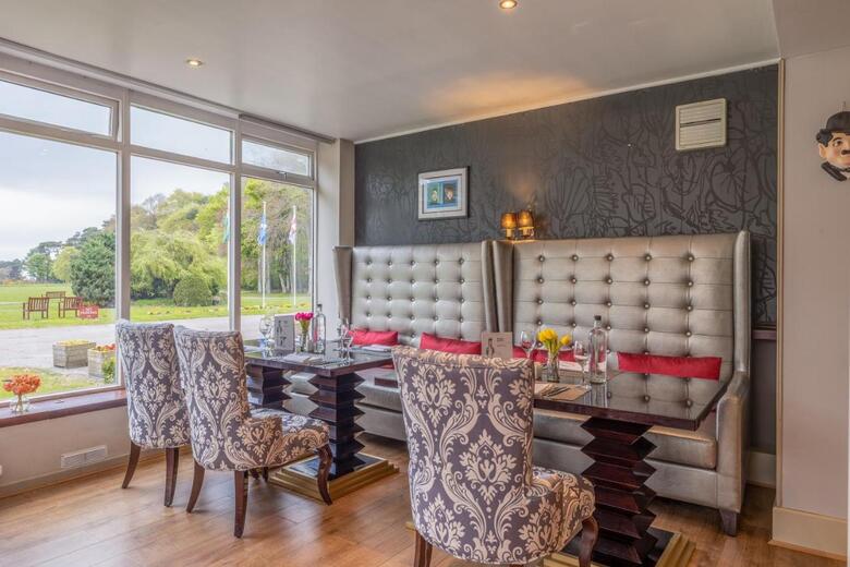 Newton Hotel