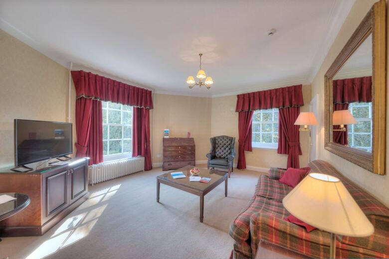 Newton Hotel