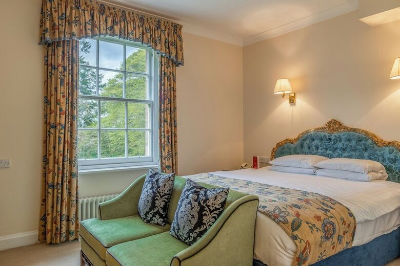Newton Hotel
