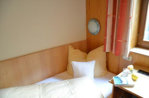 Hostal Pension Tina