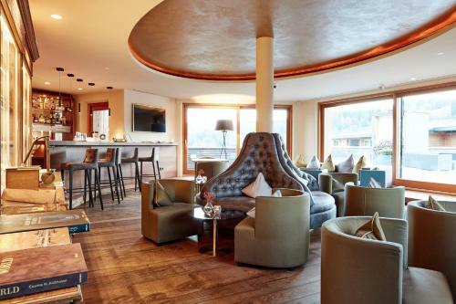 Bentley Motors Lodge