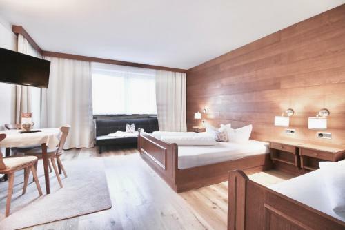 Hostal Alpenhaus Monte