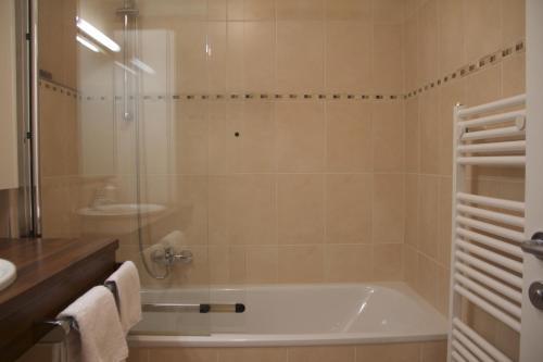 Premarental Apartment