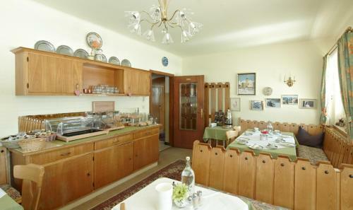 Hostal Pension Franziska