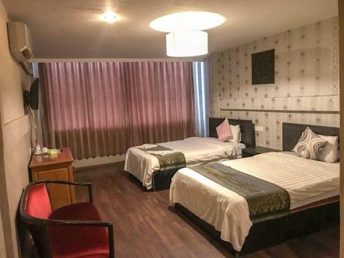 River Star Hotel