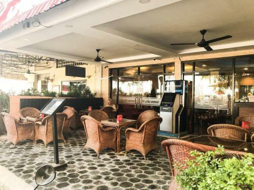 River Star Hotel