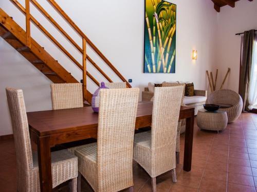 3 Bedroom Modern Duplex Apartment - Porto Antigo 1