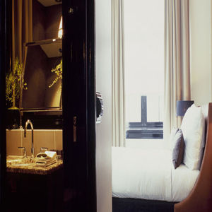 Hotel College