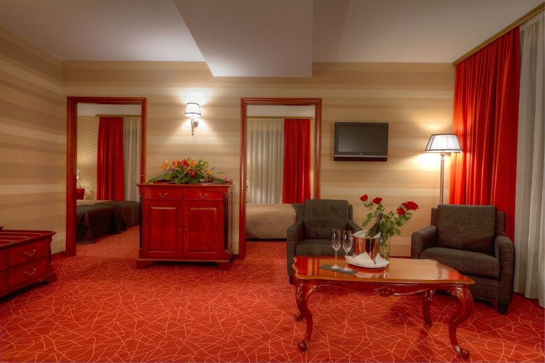Hotel Divinus