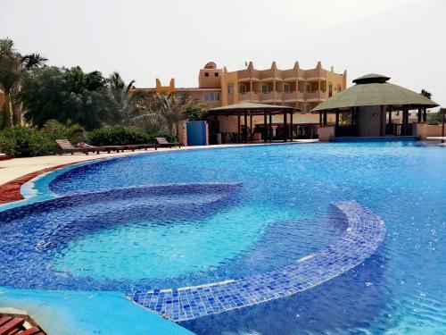 Aparthotel Tropical
