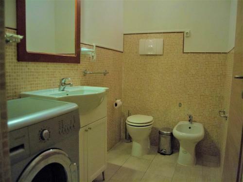 Djadsal Moradias Apartment