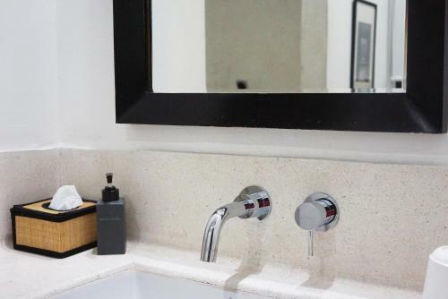 H Hotel Cambodia
