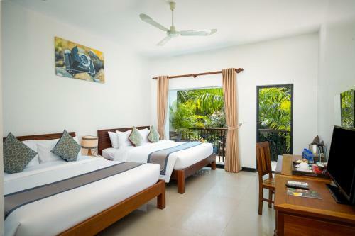 Hotel Landing Gold By Amatak