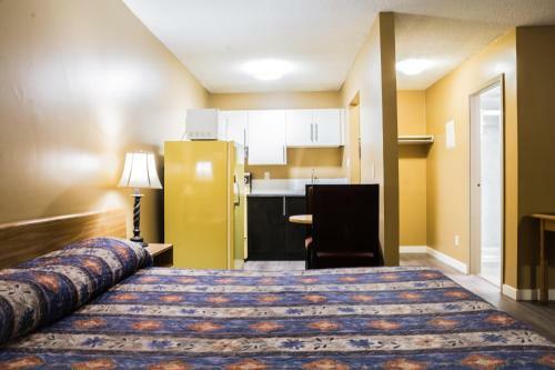 Motel Fox Creek Inn