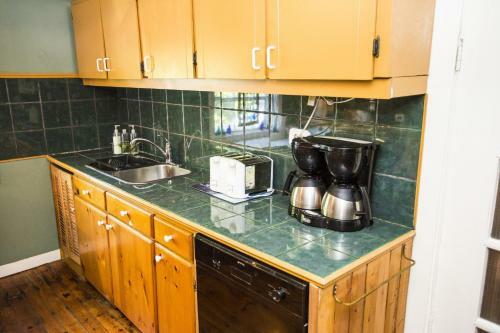 Niagara Cottage Rental