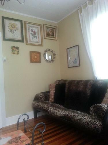 Niagara Cottage Rental