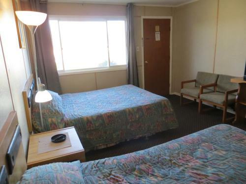Motel Peterboro Express Inn