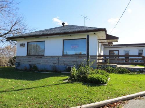 Motel Peterboro Express Inn