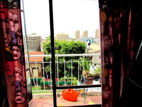 La Casa Azul Hostel