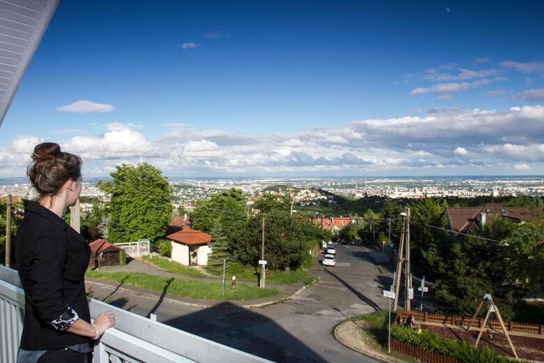 Hotel Moln�r