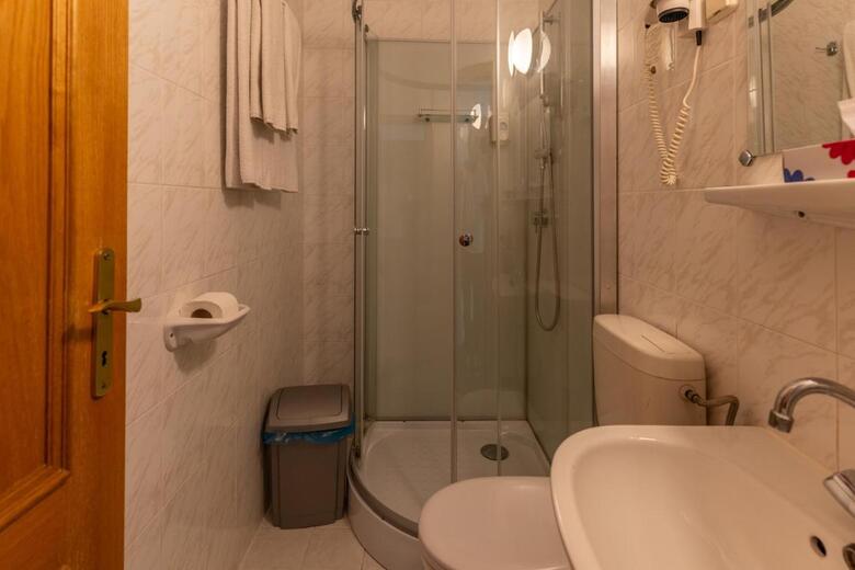 Hotel Moln�r