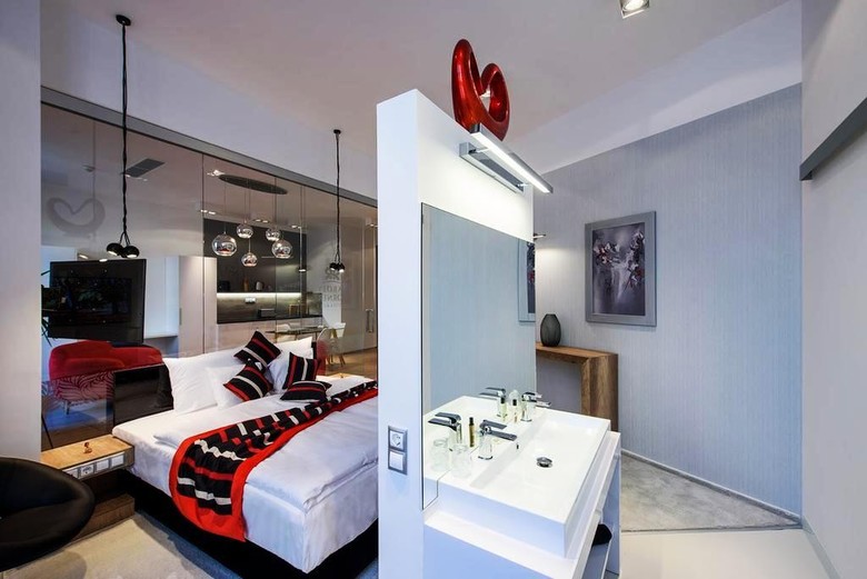 Hotel Karoly Corner Residences