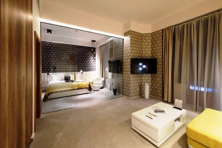 Hotel Karoly Corner Residences