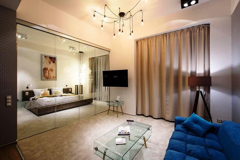 Hotel Karoly Corner Residences