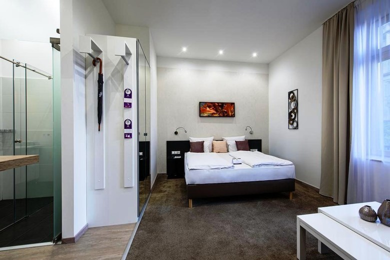 Hotel Karoly Corner Residences