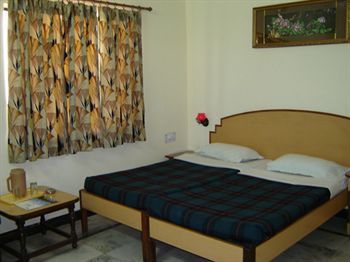 Hotel Taj Plaza