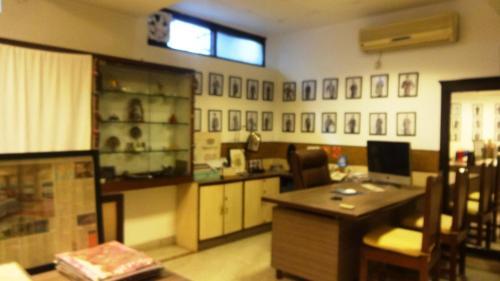 Hotel Shanti Home