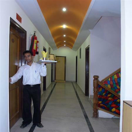 Royal Holidays Hotel