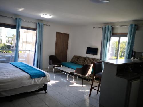 Lobelia Apartments