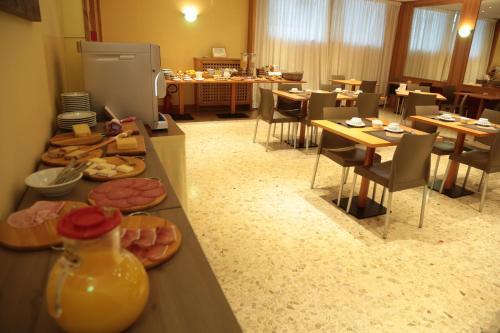 Hotel Roma