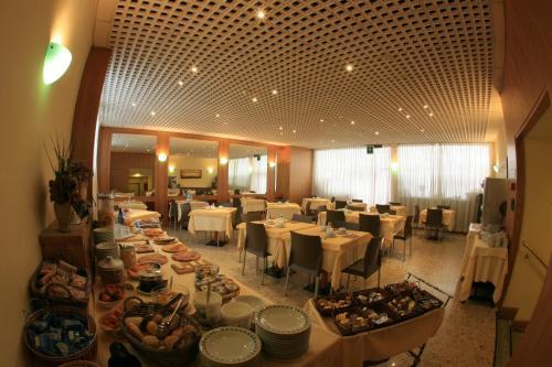Hotel Roma