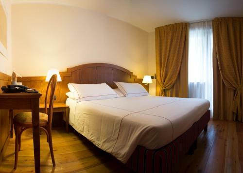 Hotel Cresta Et Duc