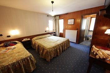 Hotel Santa San