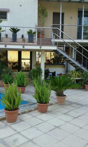 Nicos & Olympia Apartments