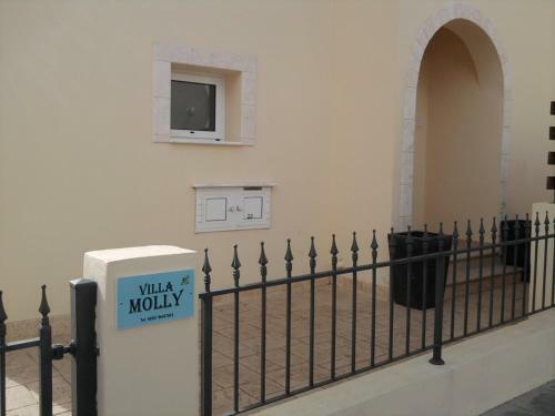 Molly's Villa